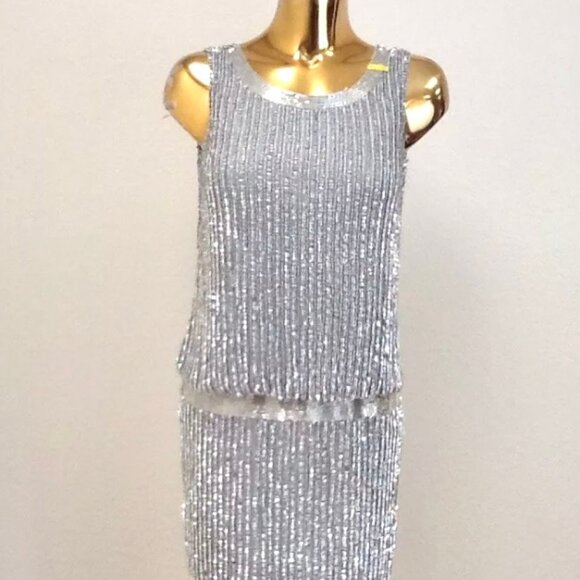 Adrianna Papell Size 4 Formal Silver Sequined & Beaded Blouson Tank Dress - Picture 2 of 12